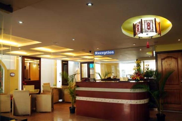 Ivory Inn Bangalore Bagian luar foto